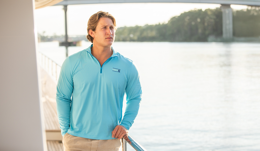 mens shopping orange beach